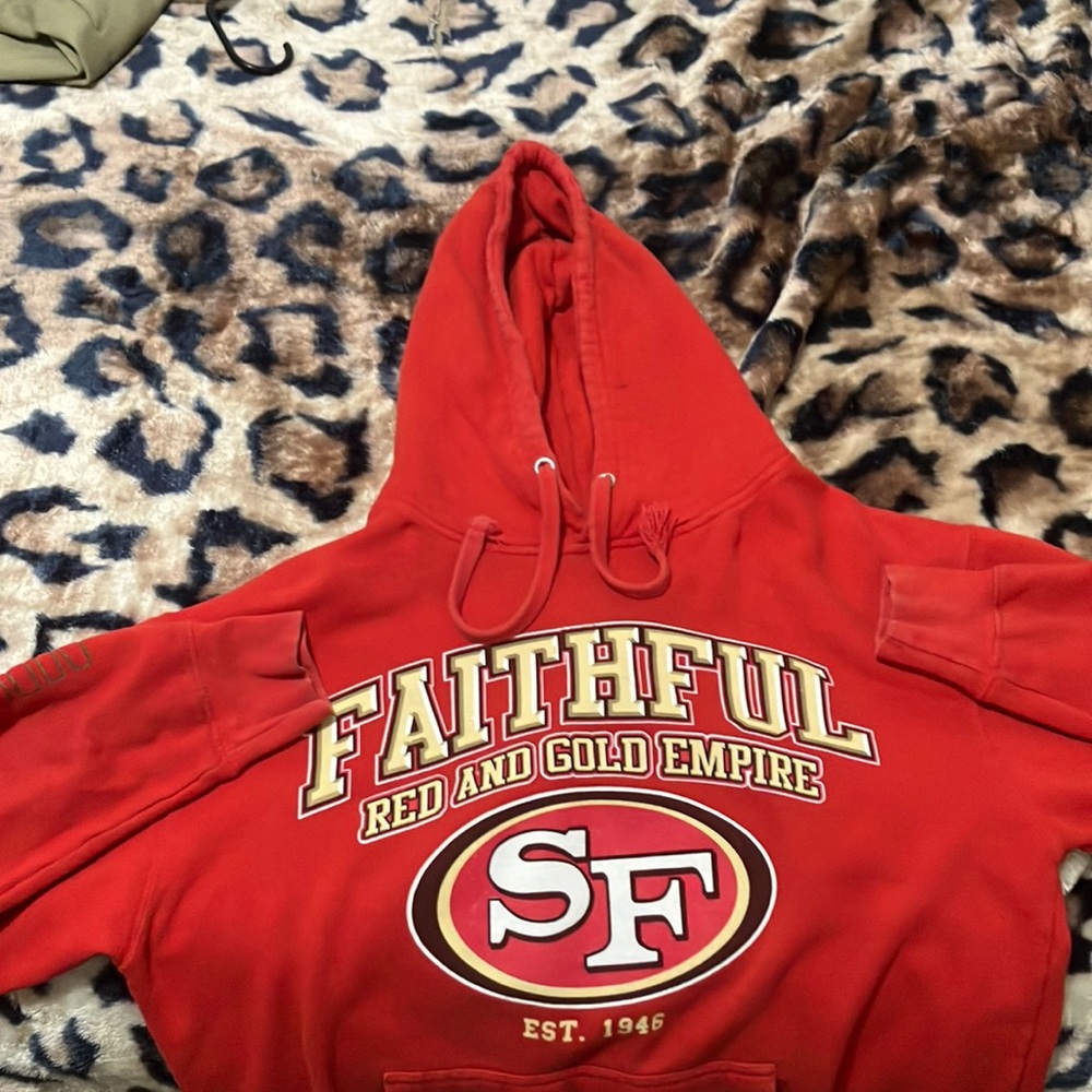 COPY - Selling a 49er hoodie size M